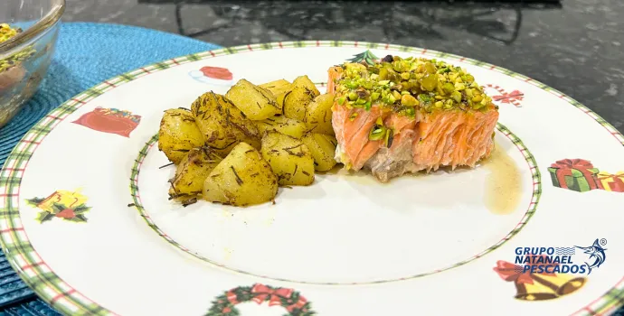 Salmão com Crosta de Pistache
